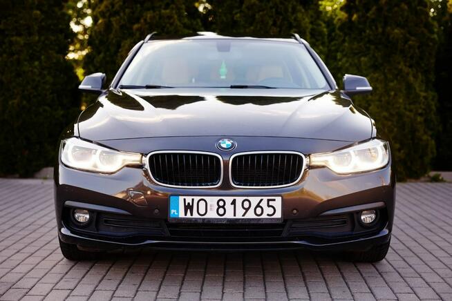 BMW 318 2.0d_B47_Skóra_Navi_El.klapa
