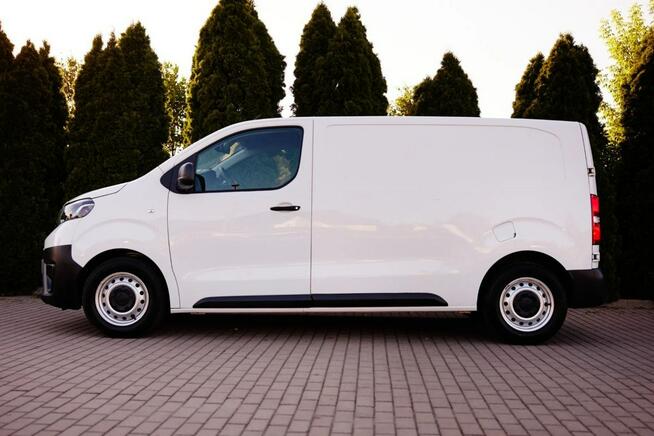 Toyota ProAce 1.5 D4D_ HDi_120KM_Niski przebieg_Klima