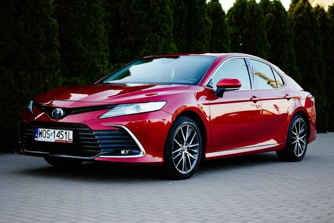 Toyota Camry 2.5 Hybrid_218KM_Executive_Salon Polska_FV23