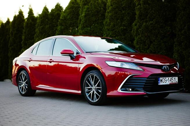 Toyota Camry 2.5 Hybrid_218KM_Executive_Salon Polska_FV23