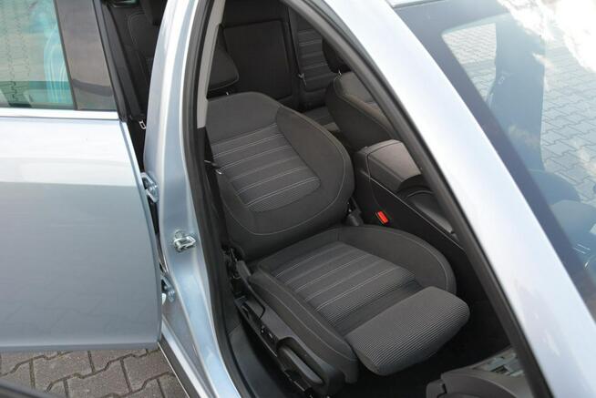 145 tys. przeb. Lift bi-Xenon Led Navi Klimatronic Alu17"ASO Opel Iwł