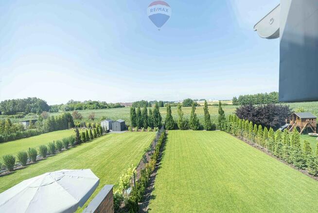Komfortowy bliźniak z garażem | Ogród 554 mkw