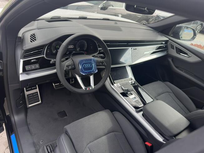 Audi Q8 e-hybrid quattro 490 KM tiptronic pakiet Innovation