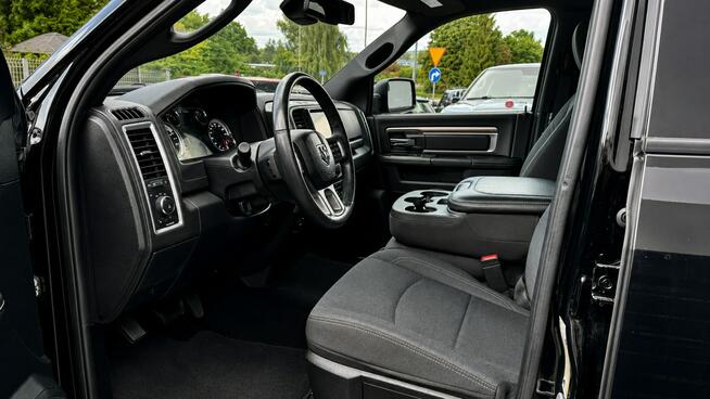 Dodge RAM 5.7HEMI Classic*2024rok*Przeb. 8 tys.km! Kamera Cof Podgrz kiera + fot