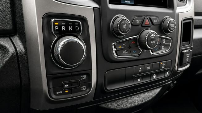 Dodge RAM 5.7HEMI Classic*2024rok*Przeb. 8 tys.km! Kamera Cof Podgrz kiera + fot