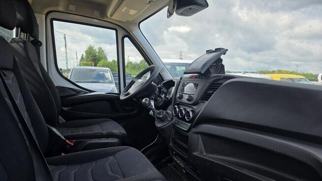 Iveco Daily 35S16 V 2,3 niski przebieg ładny stan 145tyś