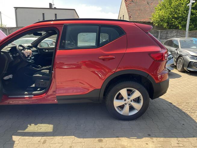 Volvo XC 40 EU R-design B4 mHEV Skóra Kamera Pamięć Podgrzewanie Virtual