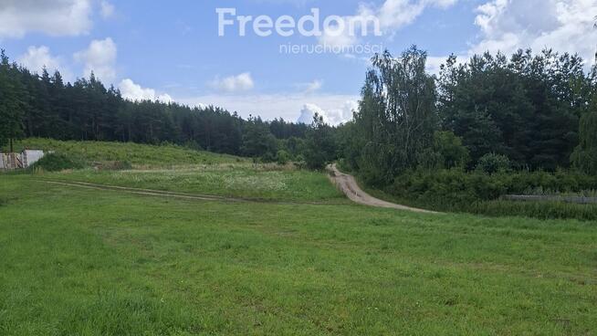 Działka blisko jeziora w miejscowości Lutek