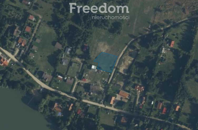 Działka blisko jeziora