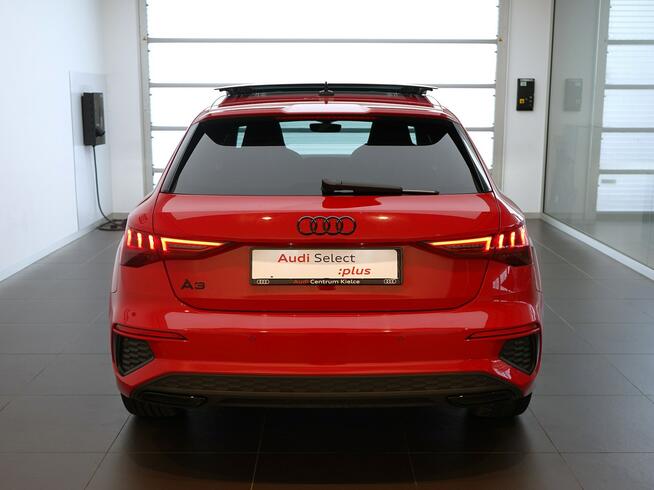 Audi A3 40 TFSIe 204KM Matrix Panorama TempomatACC Kamera Ambiente HeadUp B&O