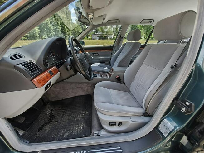 BMW 740
