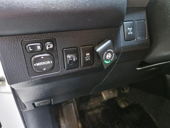 Toyota RAV-4 Zobacz opis !!W podanej cenie Roczna Gwarancja !!