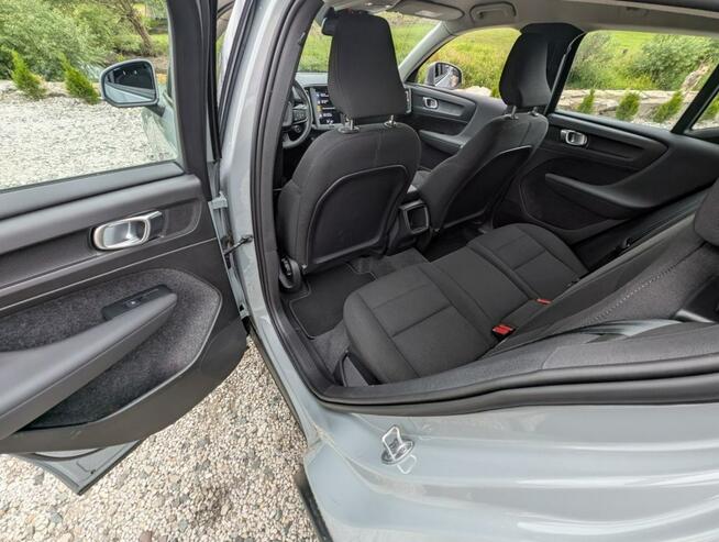 Volvo XC 40 xc40 T2 piekny szary kolor benzyna
