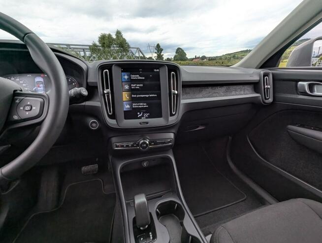 Volvo XC 40 xc40 T2 piekny szary kolor benzyna