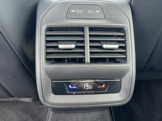 Volkswagen Passat Variant Salon PL ELEGANCE Automat Skóra Kamera