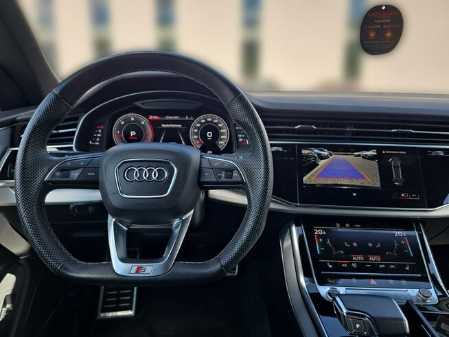 Audi Q8 GW Fabr._LED_Kamera_Skóra_B&O_Pneumatyka_Dociągi_SportowaKierownica_FV