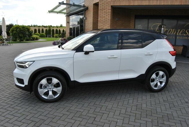 Volvo XC 40 niski udokumentowany przebieg , NAVI , Opłacony , VIRTUAL COCKPIT