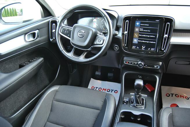 Volvo XC 40 niski udokumentowany przebieg , NAVI , Opłacony , VIRTUAL COCKPIT