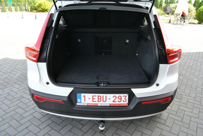 Volvo XC 40 niski udokumentowany przebieg , NAVI , Opłacony , VIRTUAL COCKPIT