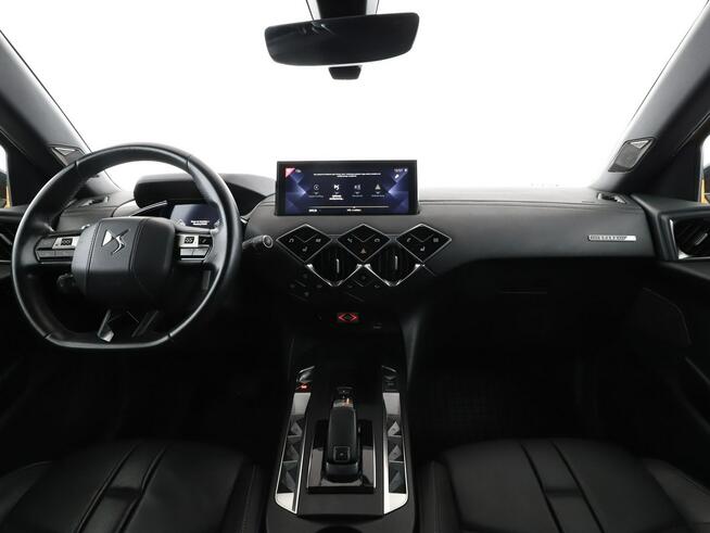 DS Automobiles DS 3 Crossback 1.2T So Chic Navi Tempomat Grzane Fotele Masaż Skóra HUD Focal Kamera