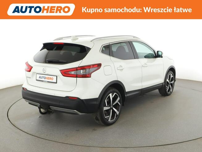 Nissan Qashqai 1.2 Benzyna Tekna + Panorama Nawigacja Tempomat Grzane Fotele Kamera