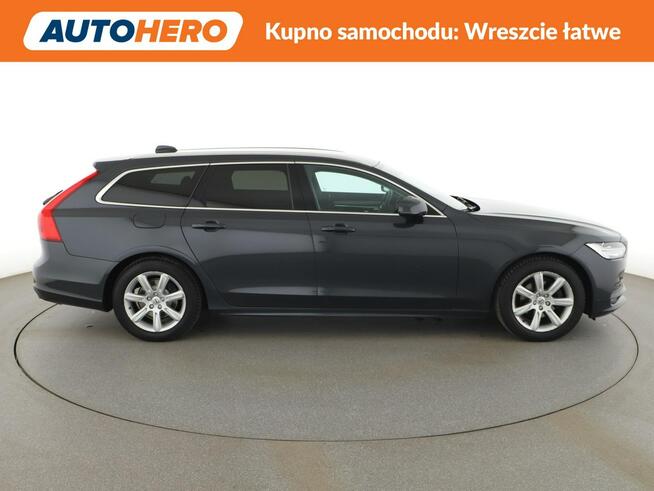 Volvo V90 Momentum automat skóra navi grzane fotele kamera tempomat LED