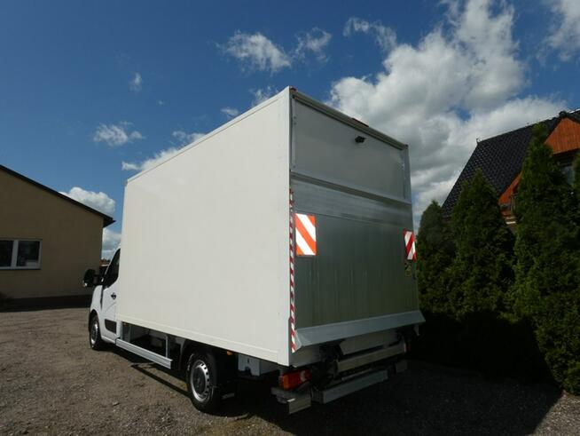 Renault Master kontener + winda 750 kg drzwi boczne klimatyzacja