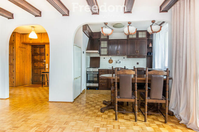 5-pokojowe mieszkanie 75,5 m² w centrum, blisko UM