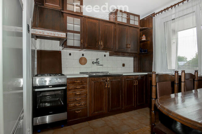 5-pokojowe mieszkanie 75,5 m² w centrum, blisko UM