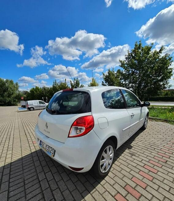 Renault Clio Benzyna 1.2 - 2009r