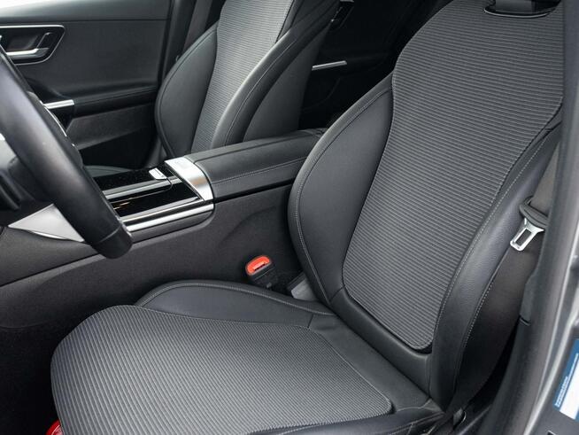 Mercedes C 220 GD4N011#220 d mHEV 4-Matic Avantgarde Ambient Salon PL VAT 23%