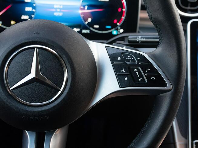 Mercedes C 220 GD4N010#220 d mHEV 4-Matic Avantgarde Ambient Salon PL VAT 23%