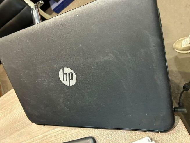 Sprawny Używany laptop HP Procesor AMD E1-2100