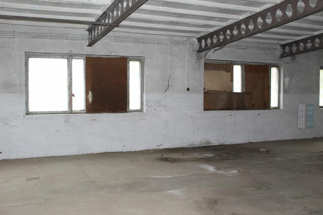 Budynek warsztatowy 250 m² z potencjałem mieszkalnym (LOFT)