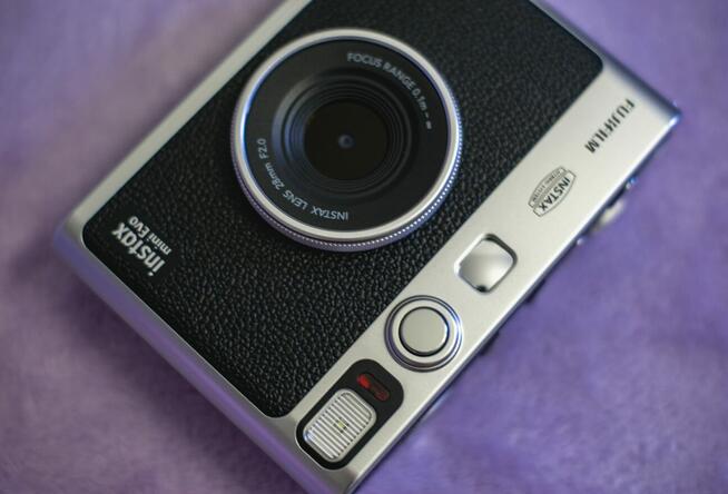 Fujifilm Instax Mini Evo – stan idealny!