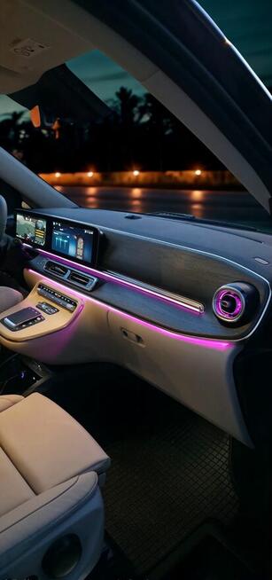 Mercedes-Benz V-Class Extra Long 2026 wynajem z kierowcą