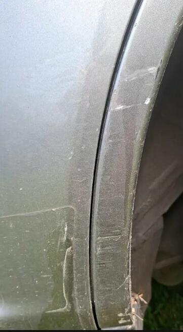 Syndyk sprzeda samochód osobowy Nissan X Trail
