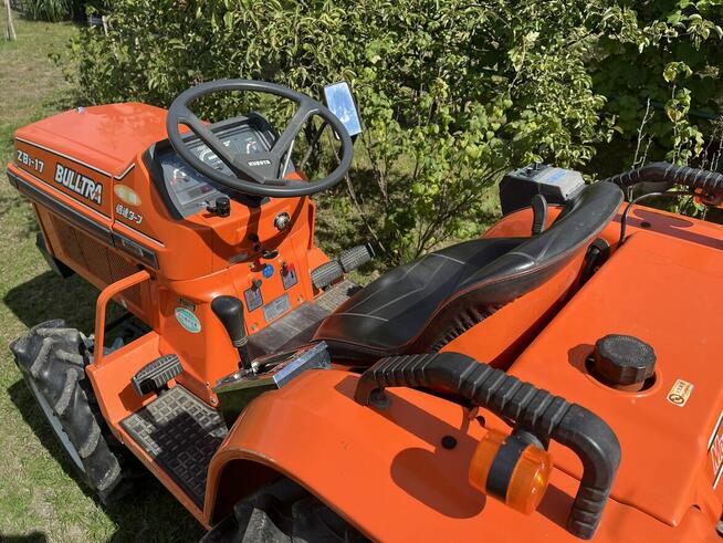 Traktorek Kubota Bulltra ZB1-17 4x4 17KM Ciągnik Traktor