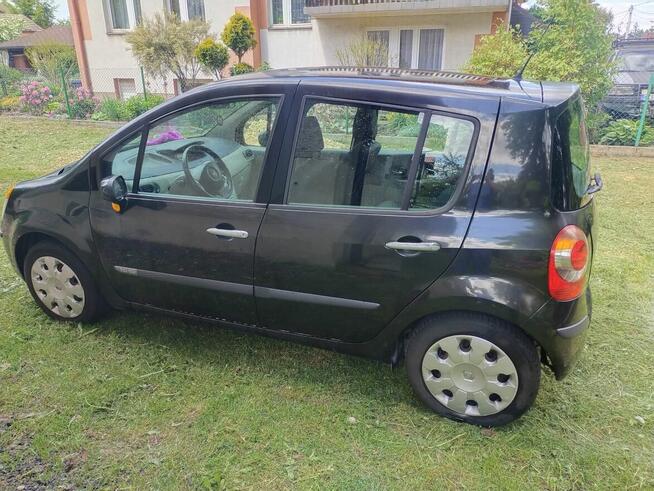 Minivan RENAULT MODUS benzyna