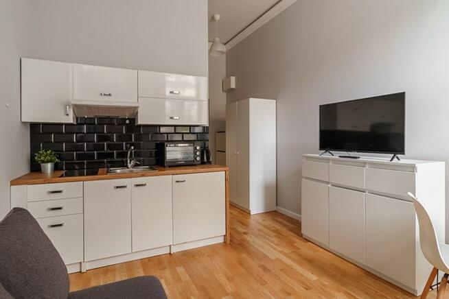 Mielczarskiego 16, studio przy Manufakturze