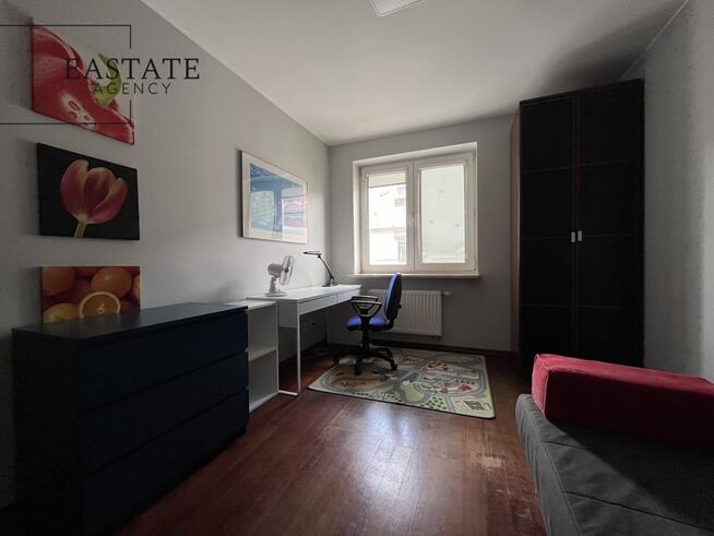 Przestronny apartament | 2 łazienki | Balkon