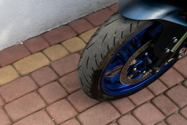 Yamaha R7 R 2023 ABS Raty Transport Mały Przebieg KAT A2 35 KW AKRAPOVIĆ