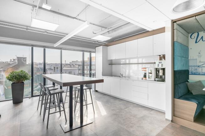 Powierzchni biurowej w Regus Polna Corner