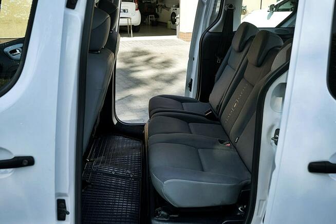 Citroen Berlingo 1,6HDI Klima, 5 osób, 2012r.