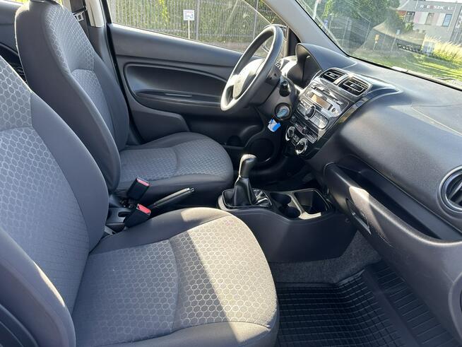Mitsubishi Space Star Benzyna, klimatyzacja, isofix, niski przebieg, CD, opony wielosezon.