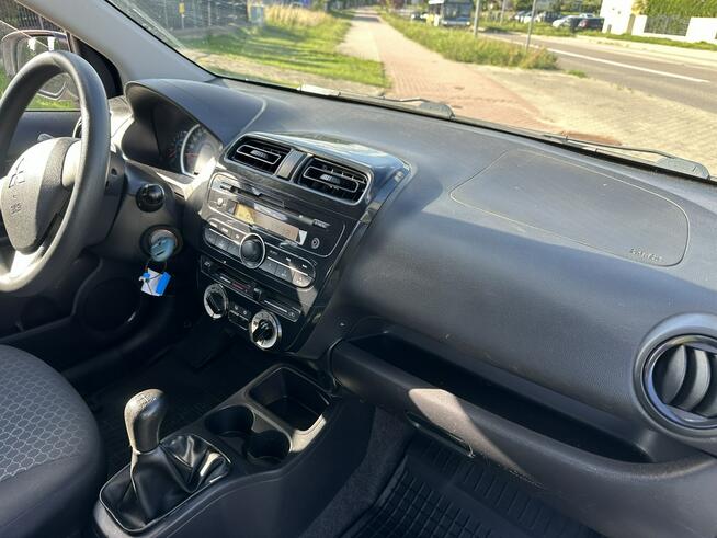 Mitsubishi Space Star Benzyna, klimatyzacja, isofix, niski przebieg, CD, opony wielosezon.