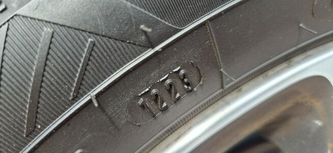 Volkswagen Golf ISOFIX-LED-BENZYNA-2X KLYCZYKII