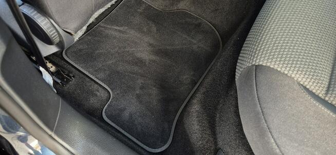 Volkswagen Golf ISOFIX-LED-BENZYNA-2X KLYCZYKII