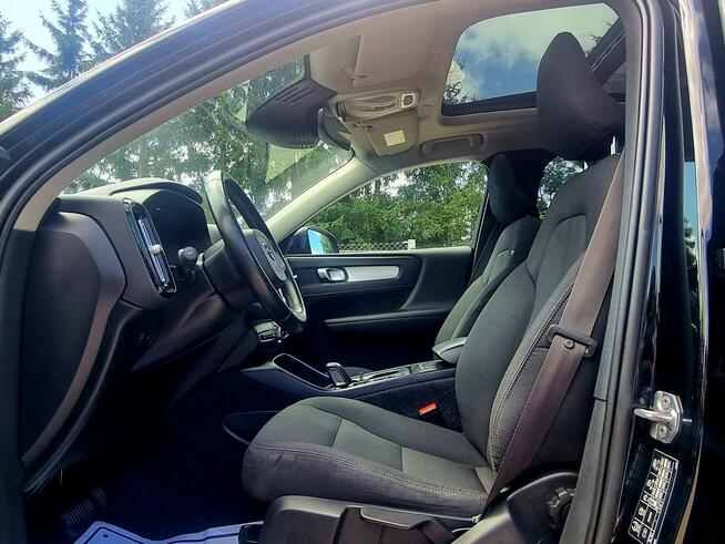 Volvo XC 40 Full LED Serwis Automat Navi ACC Parktronic Panorama Gwarancja!