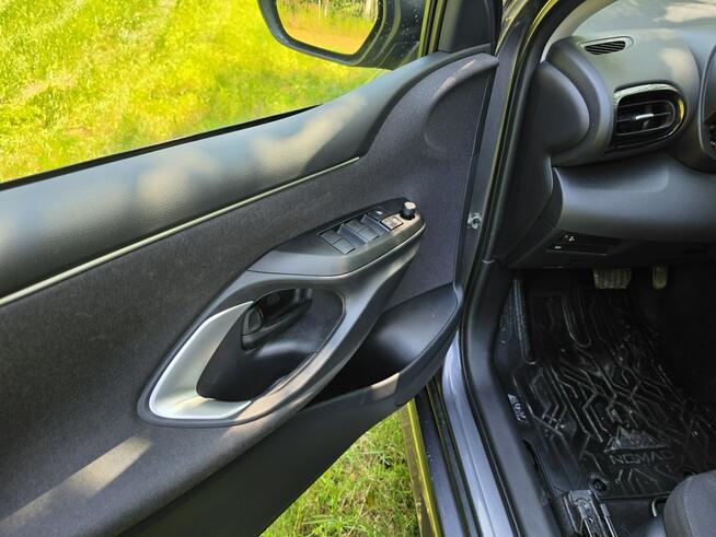 Toyota Yaris Bezwypadkowy/Pierwszy właściciel/Krajowy/fv/Benzyna
